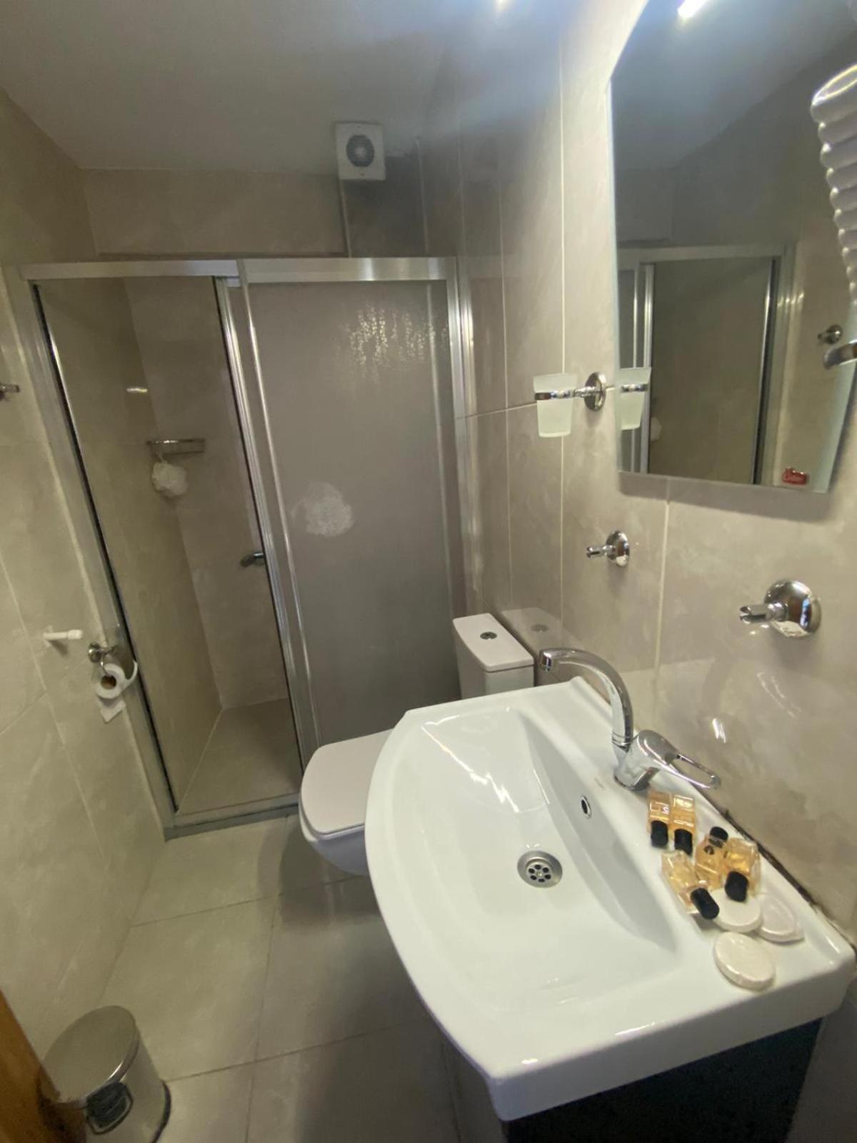 Retrol Hotel Istanbul Ngoại thất bức ảnh